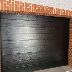 M-Panel træstruktur sort RAL 9005